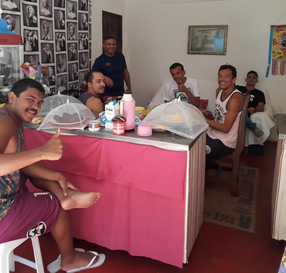 Perto Do Aeroporto De Salvador - Dona Pitanga Hostel Lauro de Freitas Εξωτερικό φωτογραφία